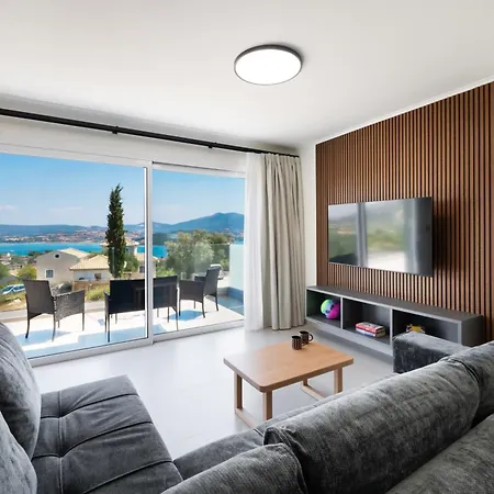 Asmira - Maisonette